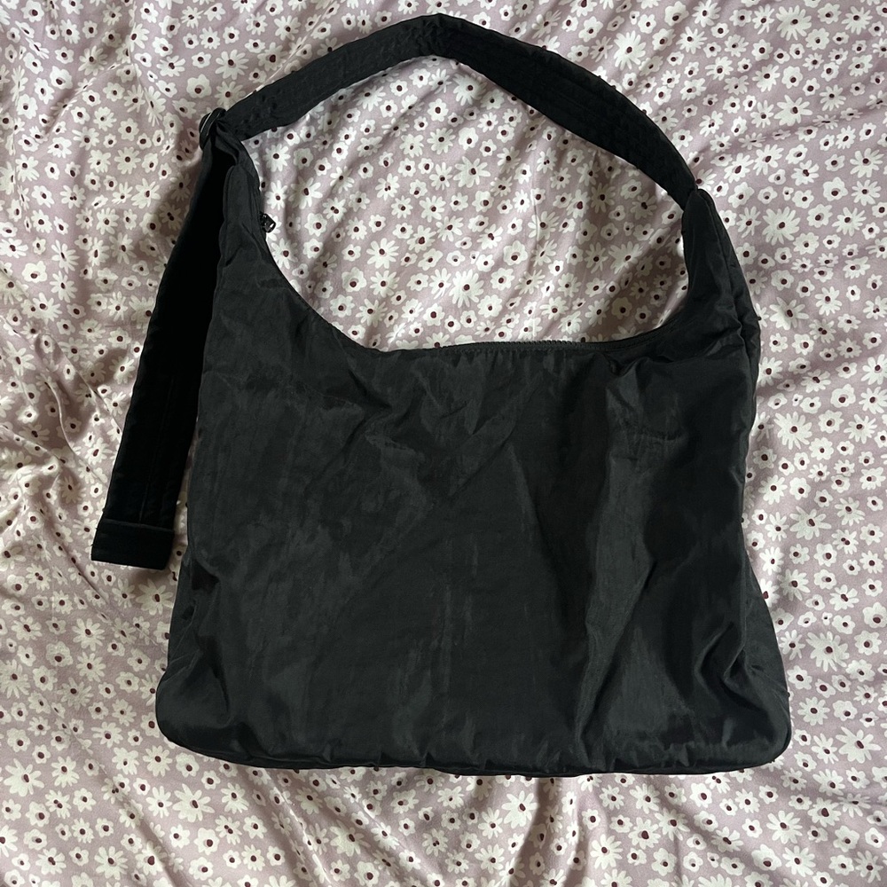 BAGGU Black Shoulder Bag